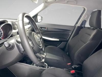 Suzuki Swift 1.2 GLX (2019) - Photo 4
