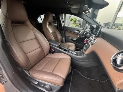 Mercedes A 45 AMG 2.0L 381CV 4MATIC (2016) - Photo 8