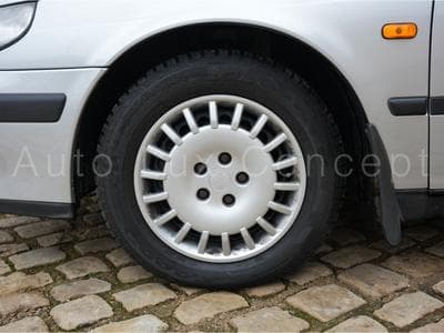 Saab 9-5 S Berline 2.0t Ecopower 150 ch Auto. (2000) - Photo 13