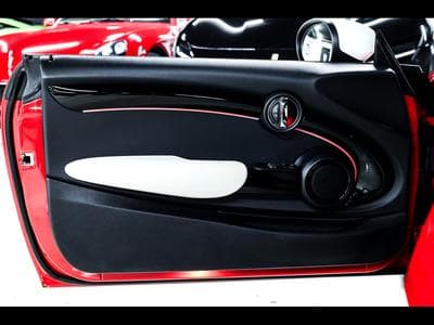 Mini Cooper S 3 PORTES YOURS TRIM – CHILI RED (2022) - Photo 10