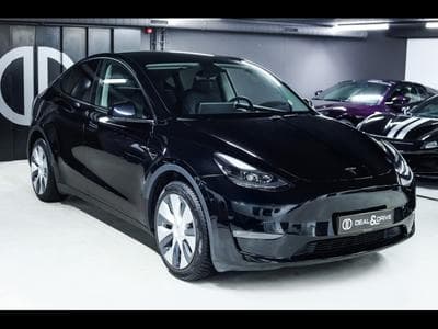 Tesla Model Y Y LONG RANGE DUAL MOTOR AWD (2023) - Photo 6