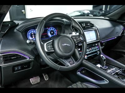 Jaguar F-Pace 5.0 SUPERCHARGED P550 SVR AWD (2019) - Photo 10