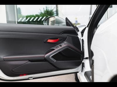 Porsche Cayman 718 T 2.0 MANUAL – CARRARA WHITE METALLIC (2020) - Photo 6