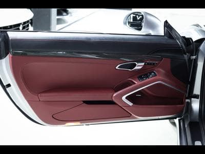 Porsche 911 .2 911 3.8 TURBO COUPE PDK – GT-SILVER (2017) - Foto 9