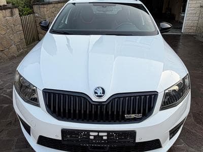 Skoda Octavia RS (2016) - Photo 1