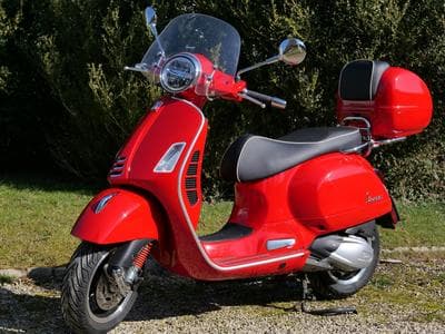Vespa GTS GTS 300 Super (2019) - Foto 1