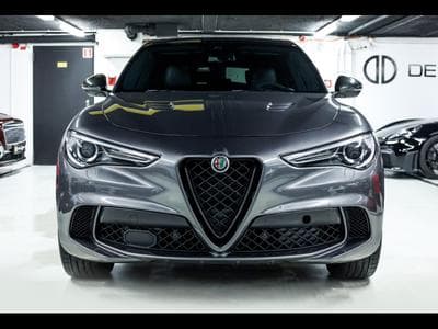 Alfa-Romeo Stelvio QUADRIFOGLIO 2.9T V6 AT8-Q4 (510 CH) - GRIGIO VESUVIO (2020) - Foto 5