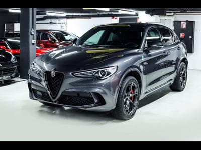 Alfa-Romeo Stelvio QUADRIFOGLIO 2.9T V6 AT8-Q4 (510 CH) - GRIGIO VESUVIO (2020) - Foto 6