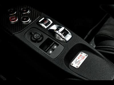 Alfa-Romeo 4C COUPE – LAUNCH EDITION – 1 OF 500 - BIANCO TRISTRATO OPACO (2014) - Foto 14