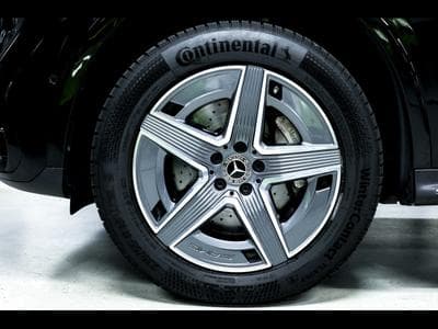 Mercedes GLC 300 DE AMG LINE 4MATIC – PACK PREMIUM PLUS (2023) - Foto 8