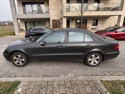 Mercedes E 320 4MATIC (2004) - Photo 1