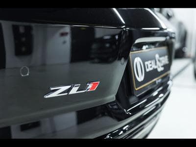 Chevrolet Camaro ZL1°MANUAL 6°PANO°RECARO°KEYLESS°BOSE°KAM°HUD (2020) - Foto 14