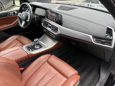 BMW X5M 50 7-SITZE /PANO/ AHK/LUFT/22/Harman-Kardon/360°/VOLL (2019) - Foto 15
