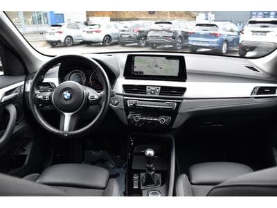 BMW X1 18d sDrive 2.0d Sport Line CUIR GPS CAM PARK HUD KEYLESS 1°M (2022) - Photo 9