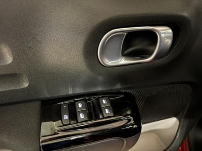 Citroën C3 1.5 BlueHDI 102Ch 6vitesses-navi-radars de recul (2019) - Foto 9