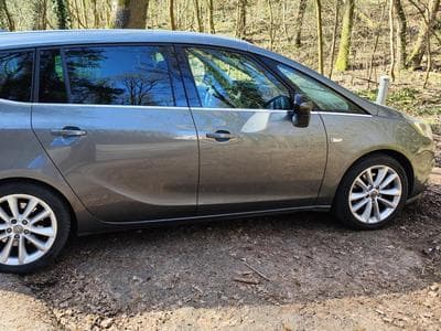 Opel Zafira (2016) - Foto 1