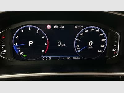 VW T-Roc 150cv R-Line Edition DSG (2024) - Foto 12