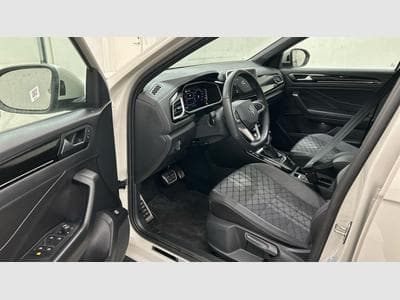 VW T-Roc 150cv R-Line Edition DSG (2024) - Foto 7