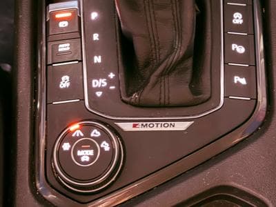 VW Tiguan (2016) - Photo 9