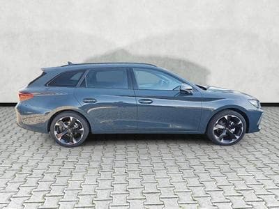Cupra Leon 1.5 TSI 110 kW (2025) - Photo 8