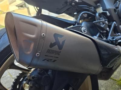 Yamaha R1 MotoGp 60th Aniversary Edition (2022) - Photo 5