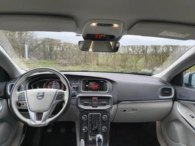 Volvo V40 D2 (2017) - Photo 3