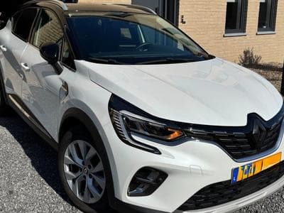 Renault Captur INTENS TCE 140 EDC (2022) - Photo 2