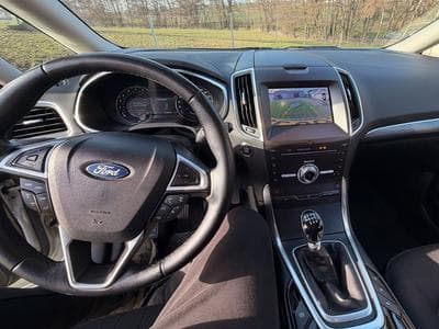 Ford Galaxy Titanium (2019) - Photo 8