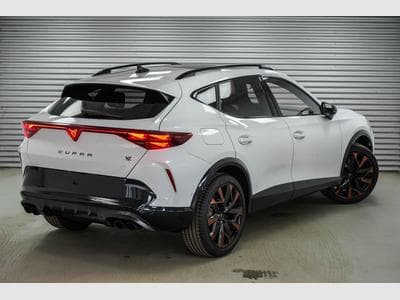 Cupra Formentor 2,0 TSI DSG (2025) - Photo 2