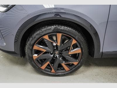 Cupra Formentor 2,0 TSI DSG (2025) - Photo 4