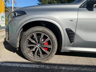BMW X5 40d M pack (2025) - Photo 2