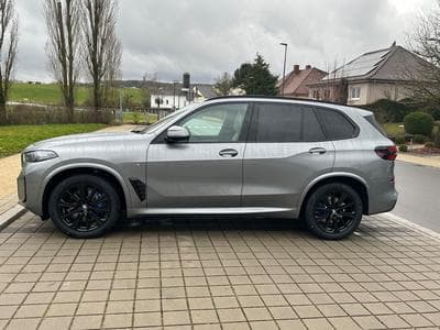 BMW X5 40d M pack (2025) - Photo 6