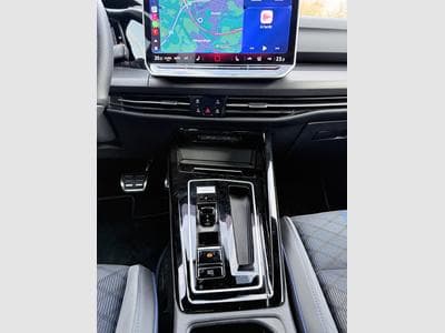 VW Golf R 8,5 2 L TSI 333 PS 4 MOTION (2024) - Foto 10