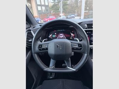 DS Automobiles DS7 DS7 E-TENSE 360 performance Line (2023) - Photo 12