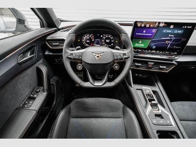 Cupra Formentor 2,0 TSI DSG (2025) - Photo 7