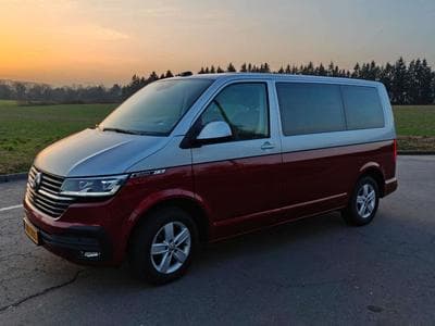 VW Multivan Bully (2020) - Photo 1