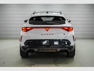 Cupra Formentor 2,0 TSI DSG (2025) - Photo 3