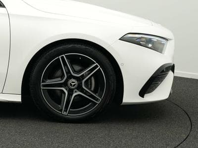 Mercedes A 200 AMG-Line Multi+Kamera+Night+Ambi (2025) - Photo 8