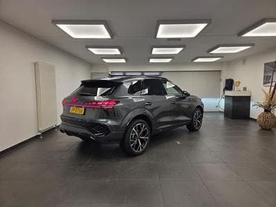 Audi Q3 SUV S Line 265 CV / 195 KW TFSI quattro S tronic (2026) - Foto 8