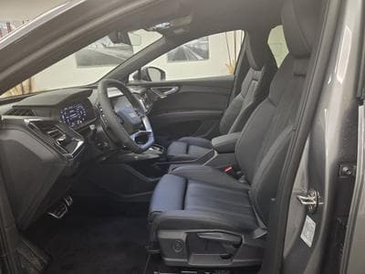 Audi Q4 e-tron e-tron S Line 286 CV / 210 KW Sportback (2026) - Foto 3