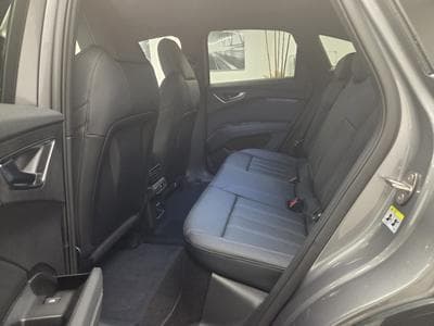 Audi Q4 e-tron e-tron S Line 286 CV / 210 KW Sportback (2026) - Foto 6