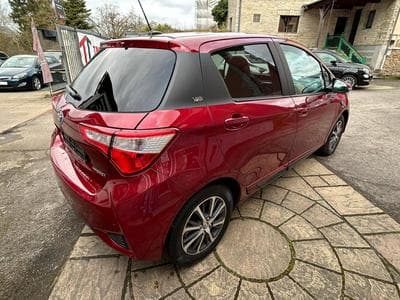 Toyota Yaris 1.5 HYBRIDE ESSENCE AUTOMATIQUE 9.000KM (2020) - Foto 7