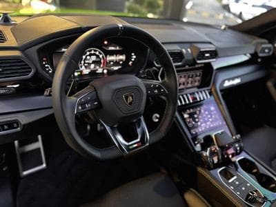 Lamborghini Urus 4.0 V8 650Ch (2022) - Photo 5