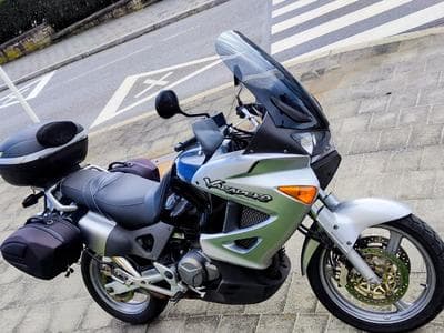 Honda Varadero (2003) - Photo 1