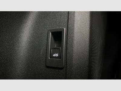 Audi Q5 TDI 204CV S-line Edition quattro (2025) - Photo 11