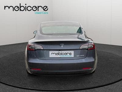 Tesla Model 3 3 Long Range (2019) - Photo 6