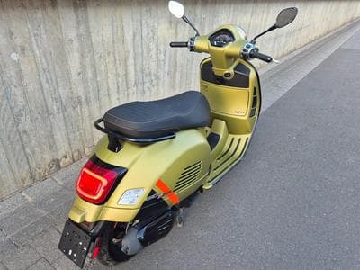 Vespa GTS Super Sport 125 (2024) - Photo 3