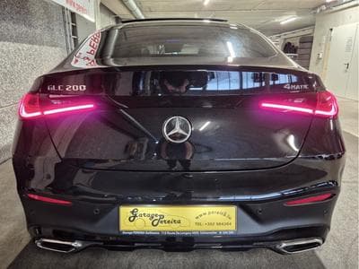 Mercedes GLC 200 4MATIC COUPE AMG LINE PANO CUIR NAVI 1 HAND (2026) - Foto 3