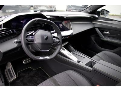 Peugeot 308 BlueHDi 130 EAT8 GT ACC Focal toit panoramique (2025) - Photo 7