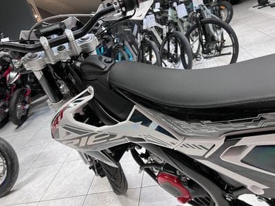 Rieju MRT 50 SM Trophy Mirage (2026) - Photo 6